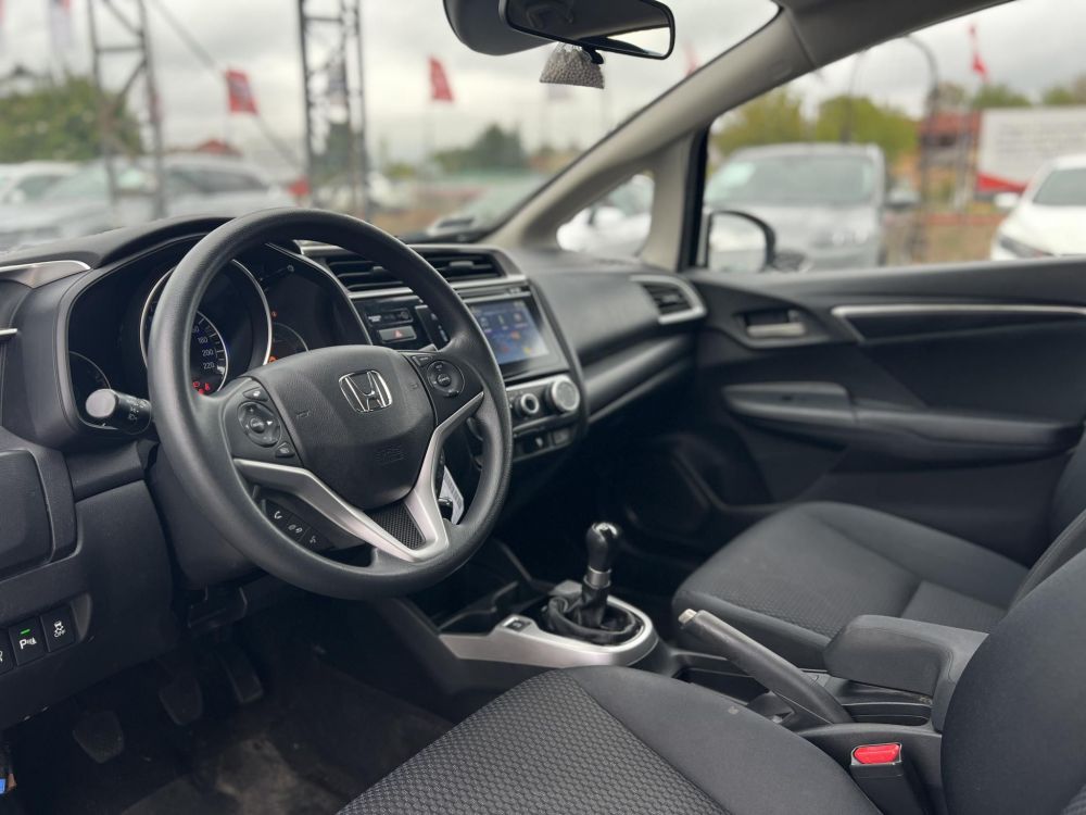 HONDA JAZZ 1.3 Comfort M.o.-i. 1.tul. Márkaszervizelt!