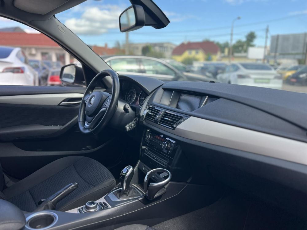 BMW X1 xDrive18d (Automata) 4 évszakos gumik!