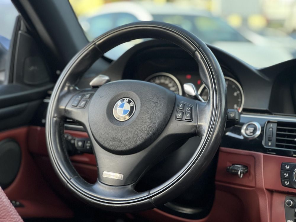 BMW 335d (Automata) Individual M57. napfénytető. xenon. combtámasz. memória. kormányváltó