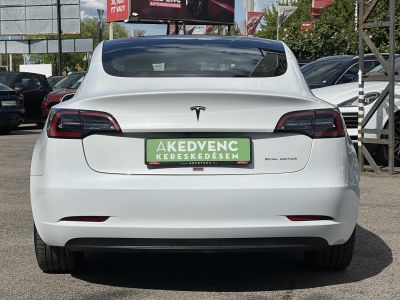 TESLA MODEL 3 Long Range AWD (Automata) 103e km. AMD Ryzen. mátrix LED. hőszivattyú. 2030-ig garanciális!