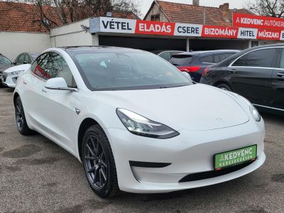 TESLA MODEL 3 Standard Range Plus Aut LED PANORÁMA KAMERA NAVI BLUETOOTH