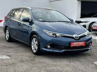 TOYOTA AURIS Touring Sports 1.8 HSD Active Trend+ (Automata) Élő hibrid garancia! Tempomat Ülésfűtés Kamera Keyless Bluetooth