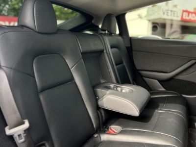 TESLA MODEL Y Performance AWD (Automata)