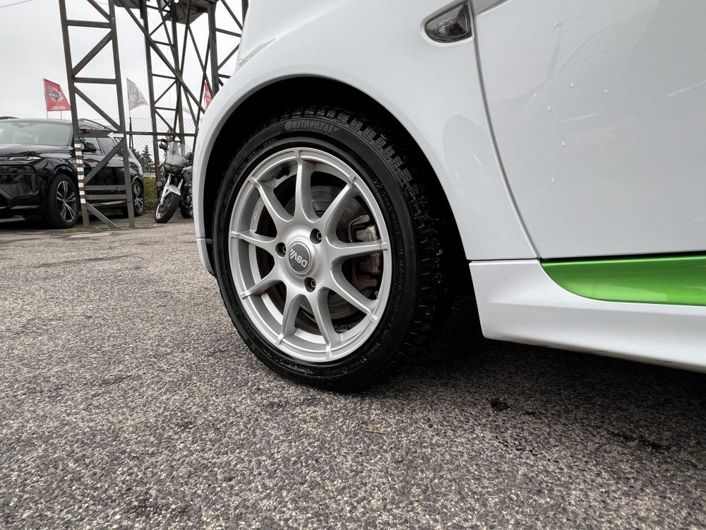 SMART FORTWO Electric Drive JBL Panorámatető