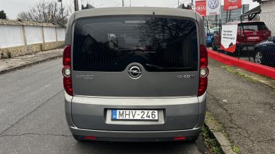 OPEL COMBO 1.6 CDTI L1H1 Enjoy 7 személyes. ülésfűtés. tempomat. digit klíma. tolatóradar