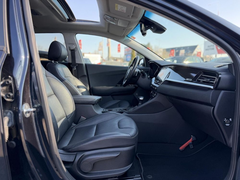 KIA NIRO HEV 1.6 GDI Platinum DCT Teljes felszereltség. kitűnő állapot!