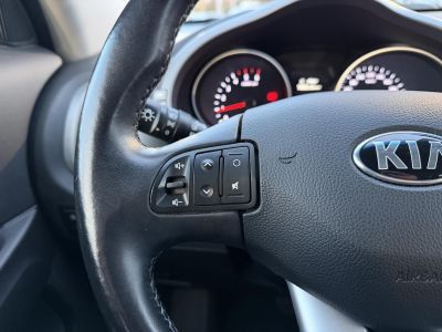 KIA SPORTAGE 2.0 CRDi LX 4x4 (Automata) Magasan felszerelt. Difizár. Téli-nyári gumi garnitúra!