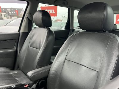 FORD FOCUS 1.6 Ghia Friss vizsga vonóhorog bőr belső!