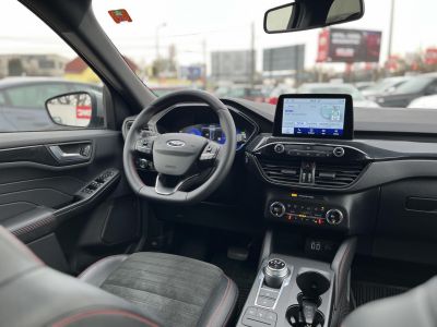 FORD KUGA 2.5 FHEV ST-Line X Graphite Tech Edition CVT M.o.-i. 1.tul. Bang & Olufsen Hifi