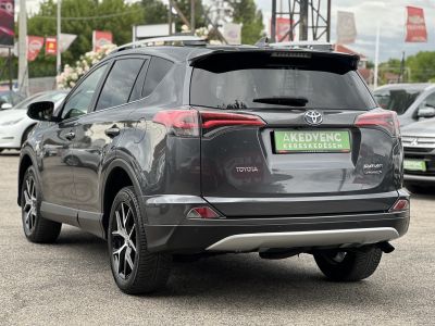 TOYOTA RAV 4 Rav4 2.5 Hybrid Executive 2WD e-CVT 114e km. Tempomat Ülésfűtés Navi Sávtartó Kamera Keyless