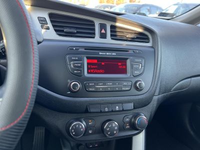 KIA PRO CEE'D 1.6 CRDi LX EURO5 Tempomat Klíma Bluetooth Kormányfűtés 2 gyári kulcs!