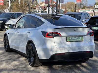 TESLA MODEL Y Performance AWD (Automata) 63e km. AMD Ryzen. mátrix LED. hőszivattyú. garanciális 2030-ig!