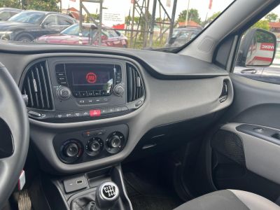 FIAT DOBLO Dobló Panorama 1.4 T-Jet Lounge (7 személyes ) M.o.-i. 1.tul. 42e km. Márkaszervizelt! 4 évszakos gumik!