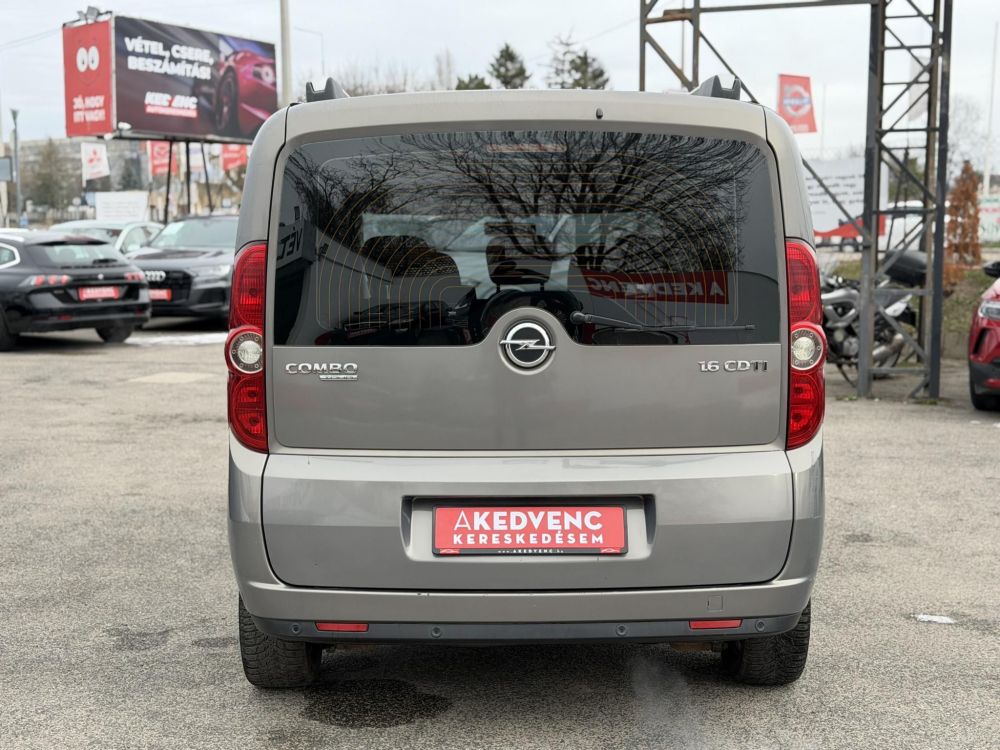 OPEL COMBO 1.6 CDTI L1H1 Enjoy 7 személyes M.o.-i. 1.tul. Márkaszervizelt. Téli-nyári kerék garnitúra!