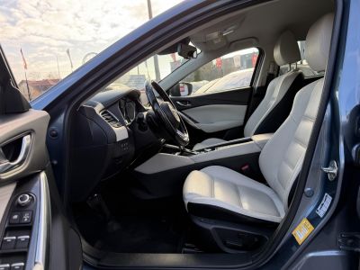 MAZDA 6 Sportkombi 2.2 CD AWD Revolution Top (Automata) M.o.-i. Teljes felszereltség! Xenon BOSE Vajbőr belső HUD Memória Vonóhorog