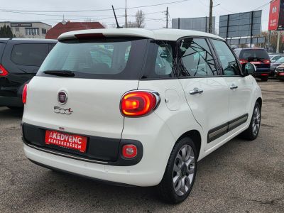 FIAT 500L 1.4 16V Lounge M.o.-i. 1.tul. Navigáció Panorámatető Tempomat Szervizelt!