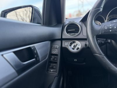 MERCEDES-BENZ C 220 T CDI BlueEFFICIENCY Avantgarde (Automata) Magyarországi Teljes szerviztörténet!