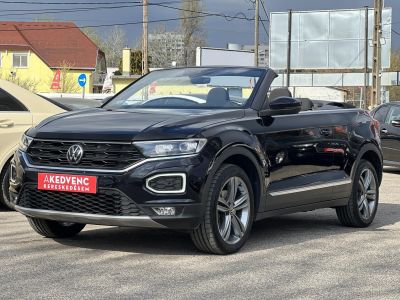 VOLKSWAGEN T-ROC Cabrio 1.5 TSI ACT Style DSG 39e km. Magyarországi. Márkaszervizelt. Újszerű állapot!