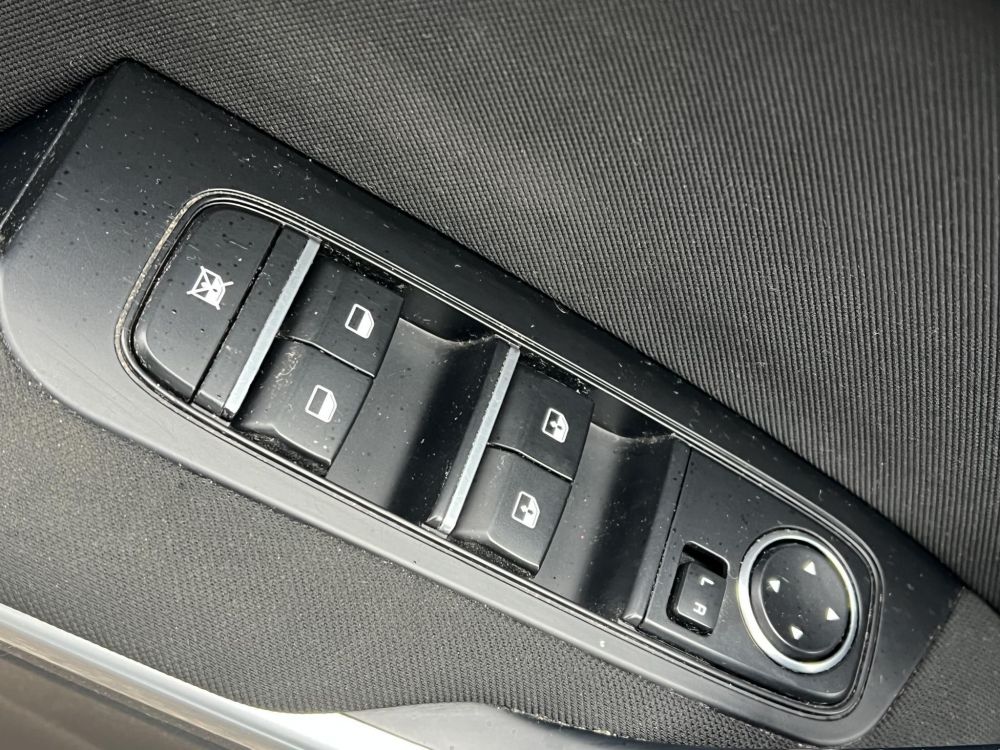 KIA CEE'D Ceed 1.0 T-GDI Bronze M.o.-i. 1.tul. Klíma Tempomat 71e km!