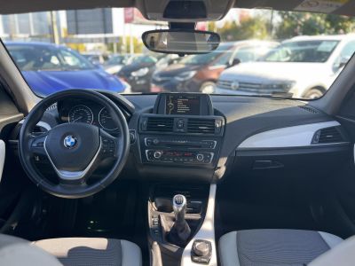 BMW 116i Magyarország 129e km Vezérlés+csapágysor cserélve!