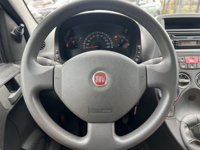 FIAT PANDA 1.1 Active 22e km!! Magyarországi. 4 évszakos gumik. Vonóhorog!