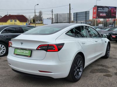 TESLA MODEL 3 Standard Range Plus Aut LED PANORÁMA KAMERA NAVI BLUETOOTH