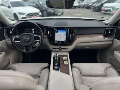 VOLVO XC60 2.0 [T8] Twin Engine Inscription AWD Geartronic M.o.-i. Volvo Galériában szervizelt. vezérlés cserélve. teljes felszereltség!