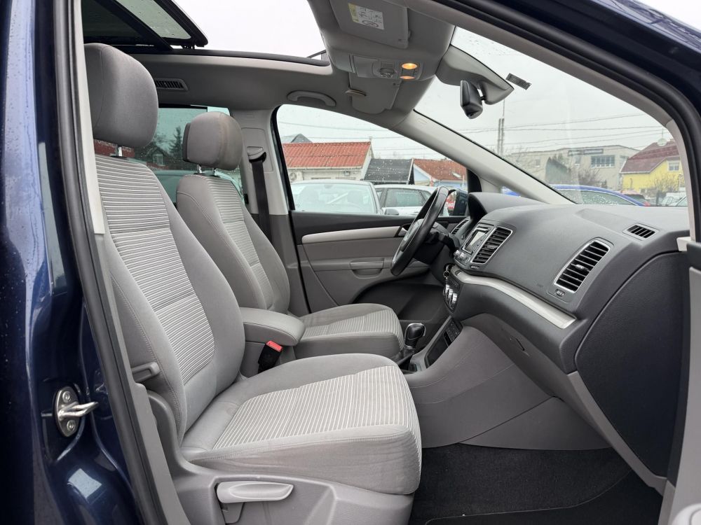 SEAT ALHAMBRA 2.0 CR TDI Style DSG [7 személy] Panorámatető Ülésfűtés Adaptív futómű Világos belső Frissen szervizelt!