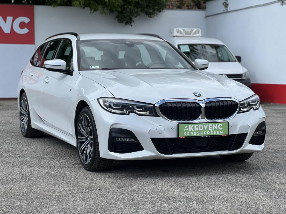 BMW 330e M Sport (Automata) Frissen szervizelt. Új téli gumik!