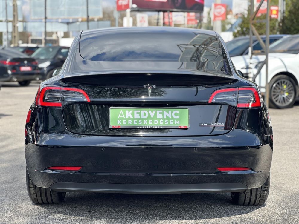 TESLA MODEL 3 Performance AWD (Automata) Hőszivattyú. garanciális!