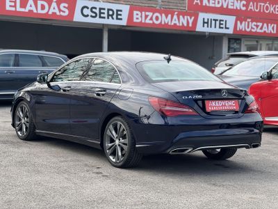 MERCEDES-BENZ CLA 200 7G-DCT M.o.-i. világos belső. harman/kardon. memória. CARPLAY