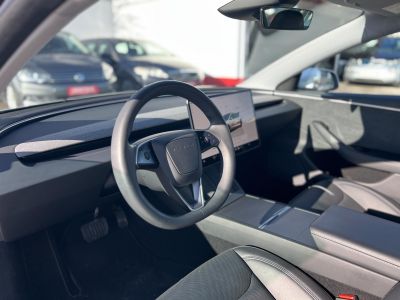 TESLA MODEL 3 Long Range AWD (Automata) HIGHLAND. TÉLI-NYÁRI SZETT GYÁRI ALUFELNIVEL