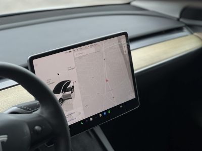 TESLA MODEL Y RWD (Automata) 147e km. AMD Ryzen. hőszivattyú. premium hifi. garanciális!