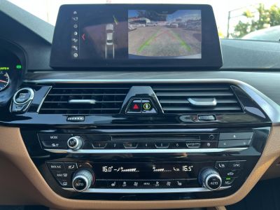 BMW 530i (Automata) Luxury 124e km. Magyarországi Napfénytető Adaptív LED Profnavi Barna bőr Keyless