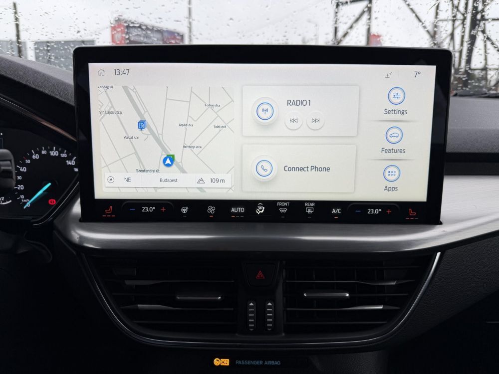 FORD FOCUS 1.0 EcoBoost Titanium Style 19e km. ÁFÁS ÁR! LED Carplay Ülésfűtés Kormányfűtés Táblafelismerő