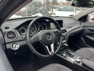 MERCEDES-BENZ C 220 CDI BlueEFFICIENCY (Automata) Xenon Tempomat Ülésfűtés Navi Bluetooth Rendszeresen szervizelt!