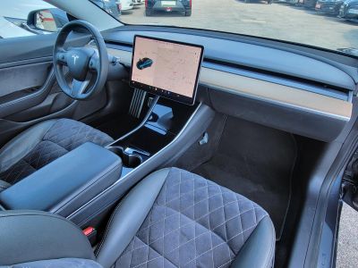 TESLA MODEL 3 Standard Range Plus Aut LED Panoráma Navi Távtartó Kamera Ülésfűtés