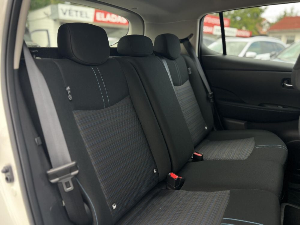 NISSAN LEAF Acenta 40kWh (Automata) 45e km. 270 km hatótáv.Ülésfűtés. kormányfűtés. téli-nyári kerék szett!