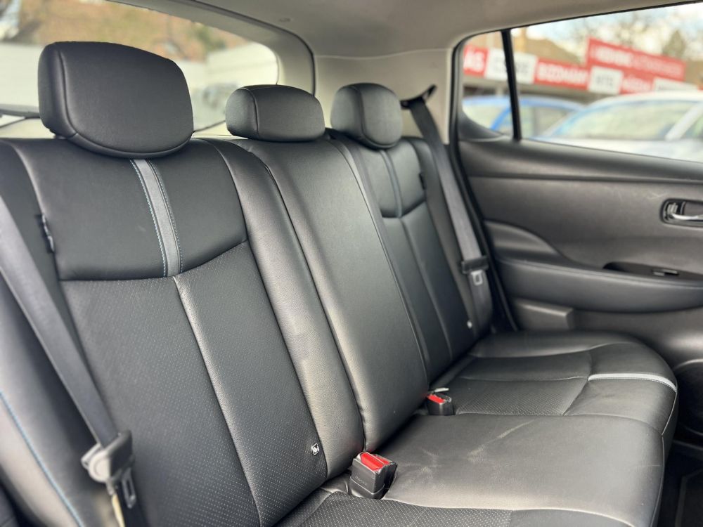 NISSAN LEAF Tekna e+ 62kWh (Automata) 94% AKKU Végig márka szervizelt Pro Pilot 360 kamera