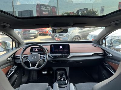 VOLKSWAGEN ID.4 77kWh Pro P. Max Teljes felszereltség 21-es kerék vonóhorog IQ Pano stb