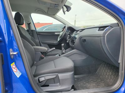 SKODA OCTAVIA 1.5 TSI ACT Style 96e km. M.o.-i. 1.tul. Digitklíma Távtartó Tempomat Ülésfűtés Bluetooth
