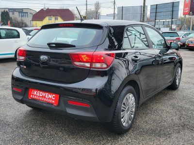 KIA RIO 1.25 MPI Prémium 76e km. Klíma Ülésfűtés Kormányfűtés Bluetooth Kamera