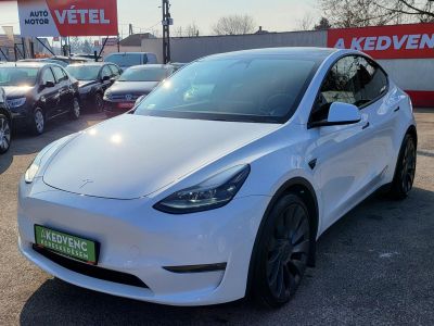 TESLA MODEL Y Performance AWD (Automata) 2030-ig vagy 190e km-ig garanciális akkumulátor és hajtás!