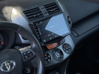 TOYOTA RAV 4 Rav4 2.0 4x4 Executive CVT Alcantara belső. kormányváltó. parkolóradar