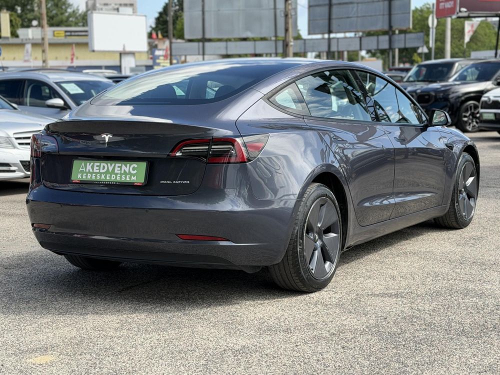 TESLA MODEL 3 Long Range AWD (Automata) 60e km. AMD Ryzen. mátrix LED. hőszivattyú. garanciális!