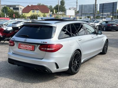 MERCEDES-AMG C 63 S 7G-TRONIC PLUS 510le. Matt fényezés. LED Panoráma Holttér Carplay Burmester Gyönyörű