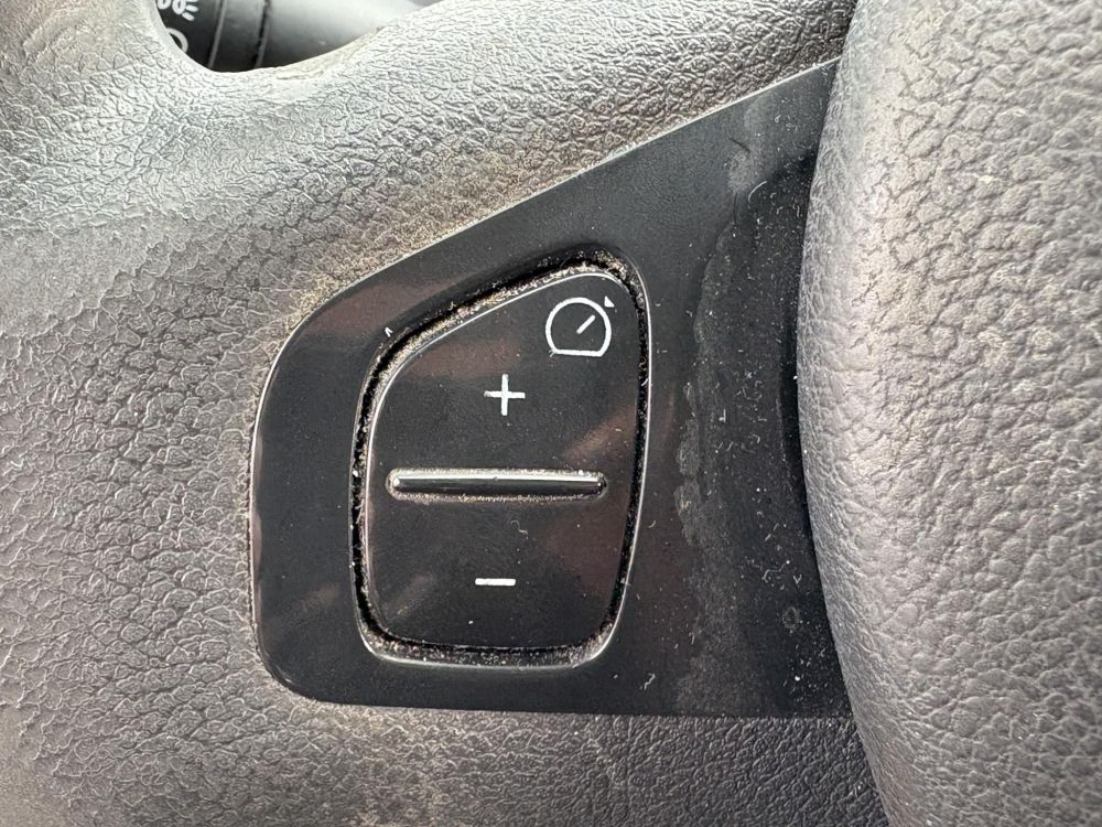 OPEL VIVARO 1.6 CDTI L1H1 2.7t Start-Stop Euro 6 (9 személyes) M.o.-i. 1.tul. Tempomat Klíma Tolatóradar