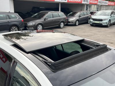 VOLKSWAGEN GOLF VII 1.4 TSI GTE Plug-In-Hybrid DSG Napfénytető. Zöld rendszám. 2 gyári töltőkábel. Friss olaj szerviz!