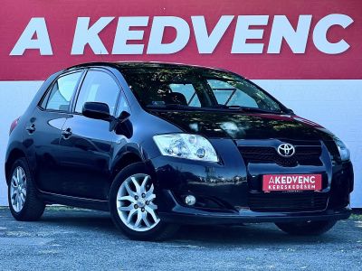 TOYOTA AURIS 1.4 Luna