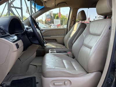 HONDA ODYSSEY 3.5 V6 (Automata) Vajbelső 8személyes TV Kamera Tempomat! Friss vizsga!